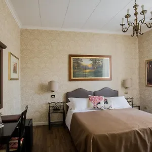 **** Hotel Residenza In Farnese Italie